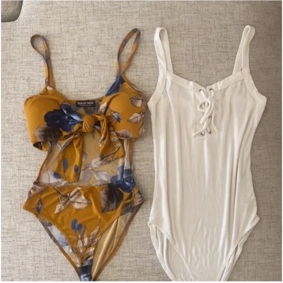 🪞 bundle of two cami strap  bodysuits size small set of 2 - Picture 4 of 4